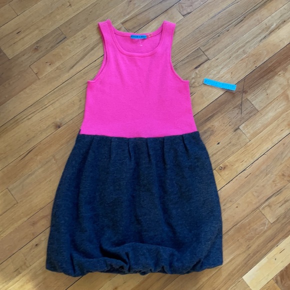 Alice + Olivia
Fuchsia and Grey Cashmere Wool Casual Dress - Picture 7 of 16